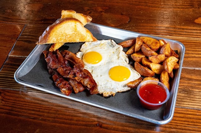 BREAKFAST CLASSIC.