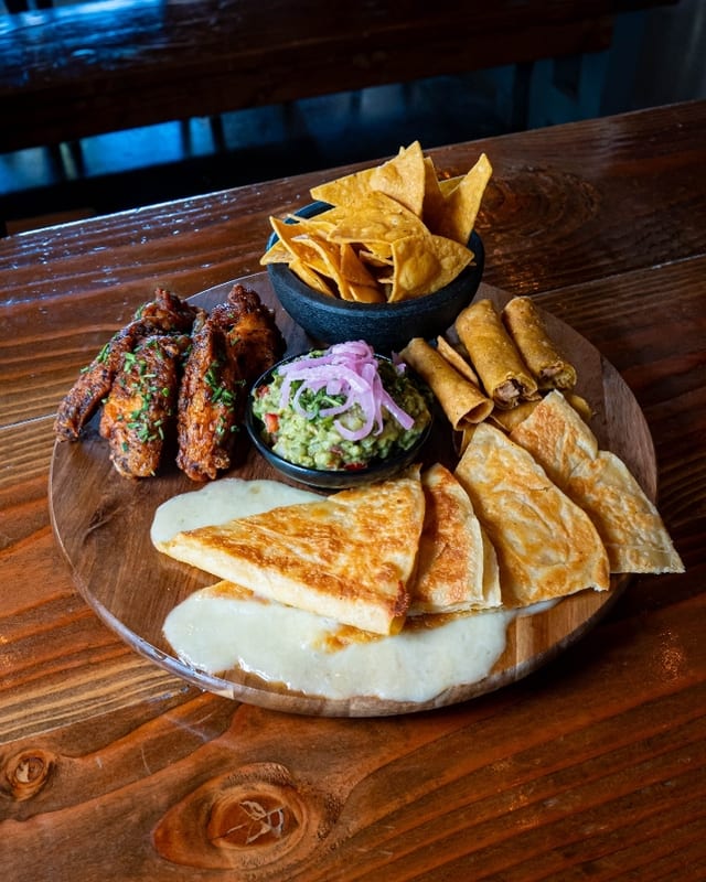 SVZ PLATTER.