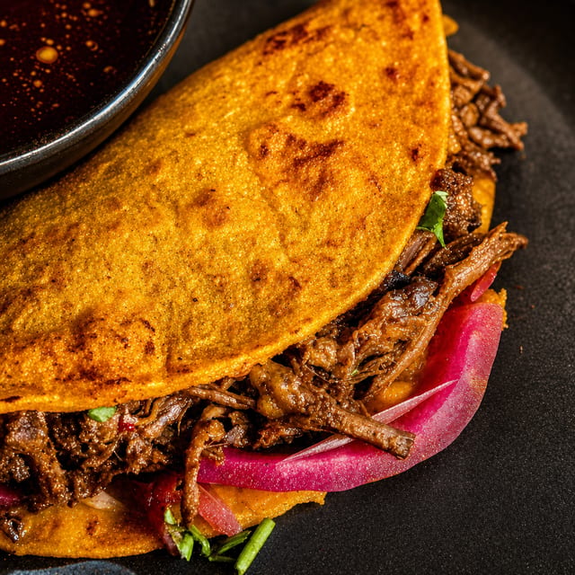 QUESABIRRIA TACO.