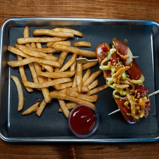 HOT DOG & FRIES